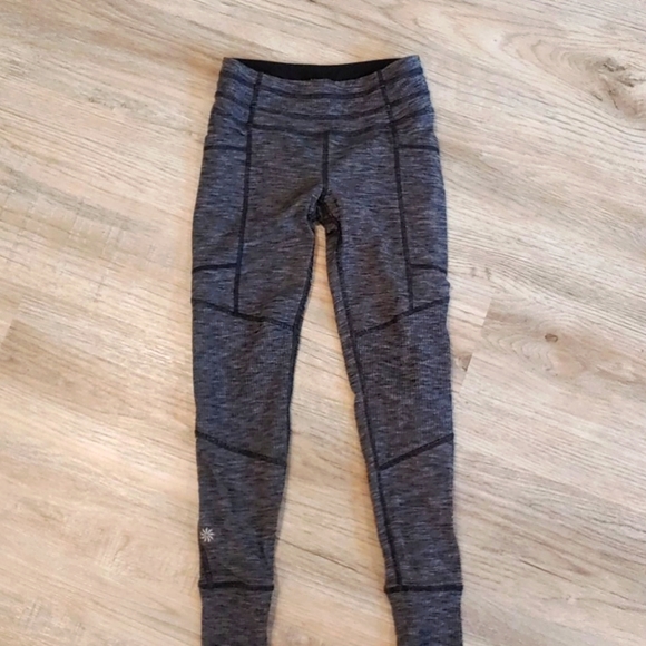 Athleta Girl OUT N ABOUT TIGHT LEGGINGS XS/6 - Picture 1 of 3